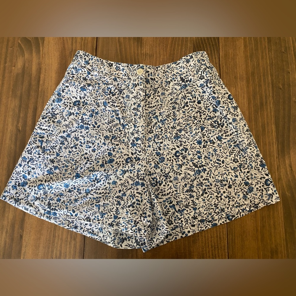 Thierry Colson Floral Blue and White Women's Shorts